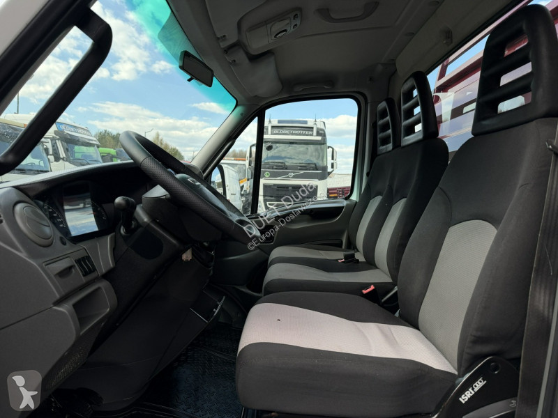 Samochód dostawczy Iveco 65C15 V H