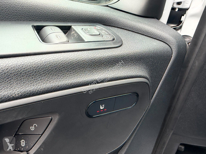 Mercedes 319 CDI 4x4 3665 DISTRONIC AHK LED...