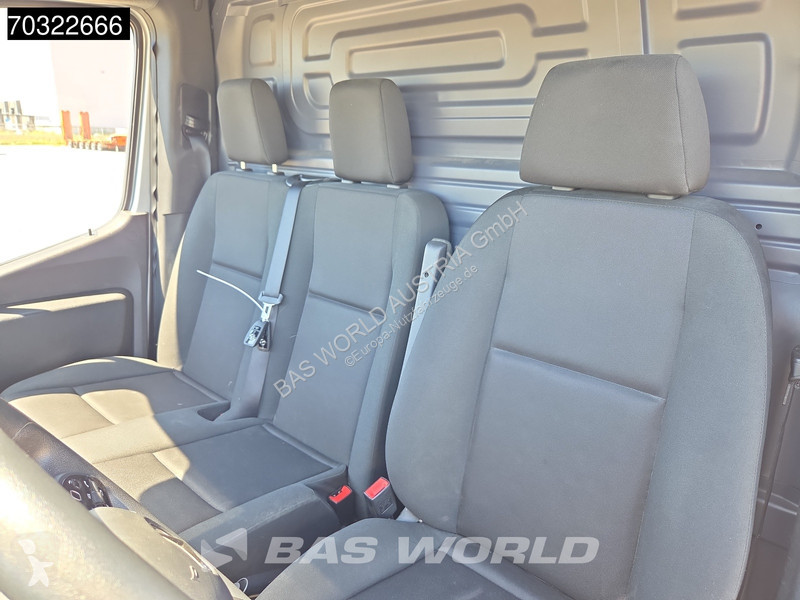 عربة نفعية Mercedes 215 CDI Automatik 150PS...