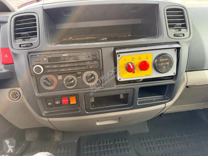 Samochód dostawczy Nissan 35.12 + PALFINGER 20...