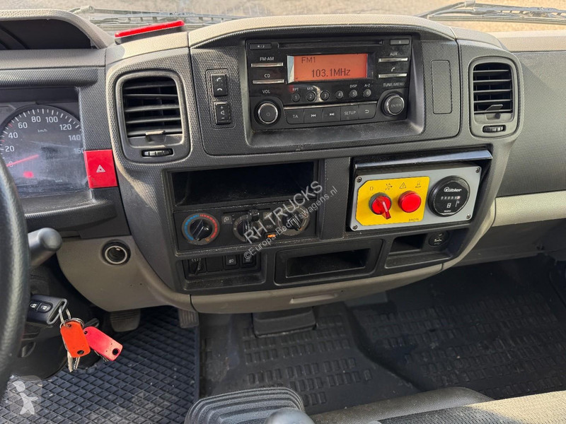 Furgoneta Nissan PALFINGER HOOGWERKER 20 METER...