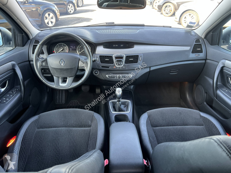 Furgoneta Renault III 2.0 DCI 150ch BV6...