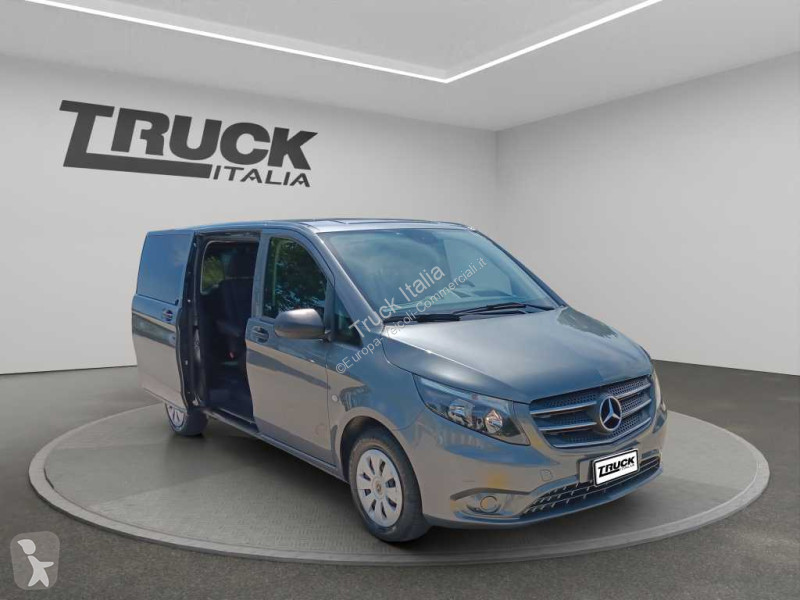 Furgoneta Mercedes III - vito 114 cdi long...