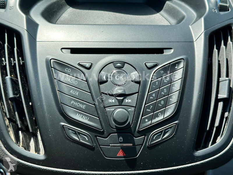 عربة نفعية Ford Sync Edition