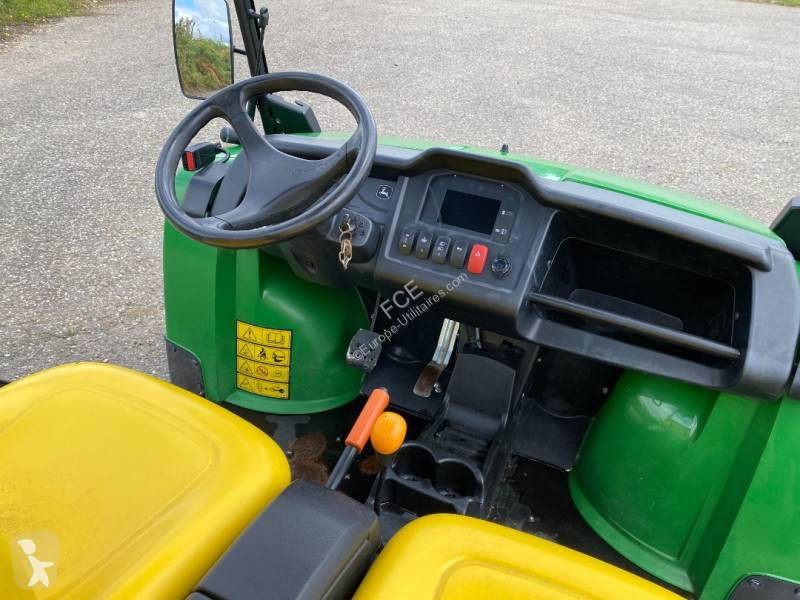 Samochód dostawczy John Deere