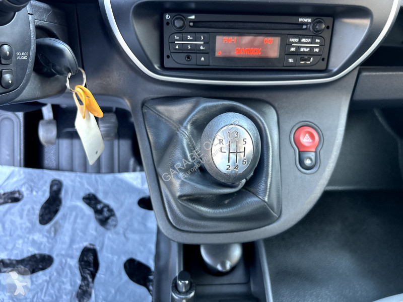 Véhicule utilitaire Renault Maxi Grand Volume...
