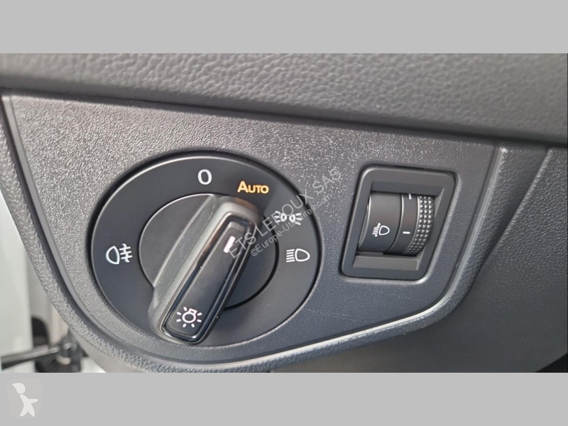 عربة نفعية Volkswagen POLO