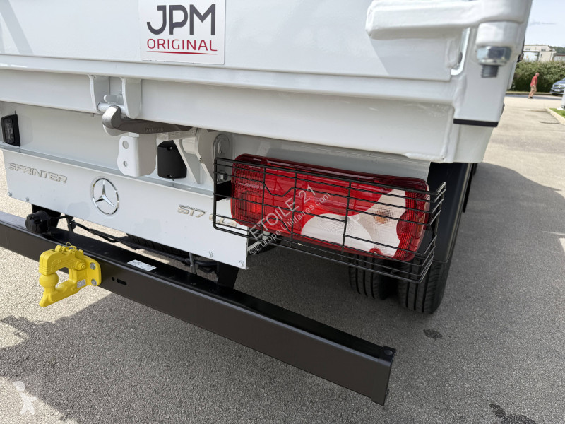 Furgoneta Mercedes SPRINTER CHASSIS CAB 517 CDI...