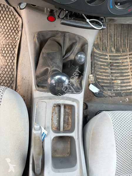 عربة نفعية Toyota D.4D - 4x4 - Manual Gearbox -...