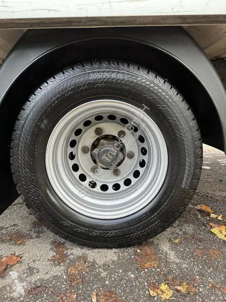 Furgoneta Mercedes 516 luftgefedert *Tiefkühl...