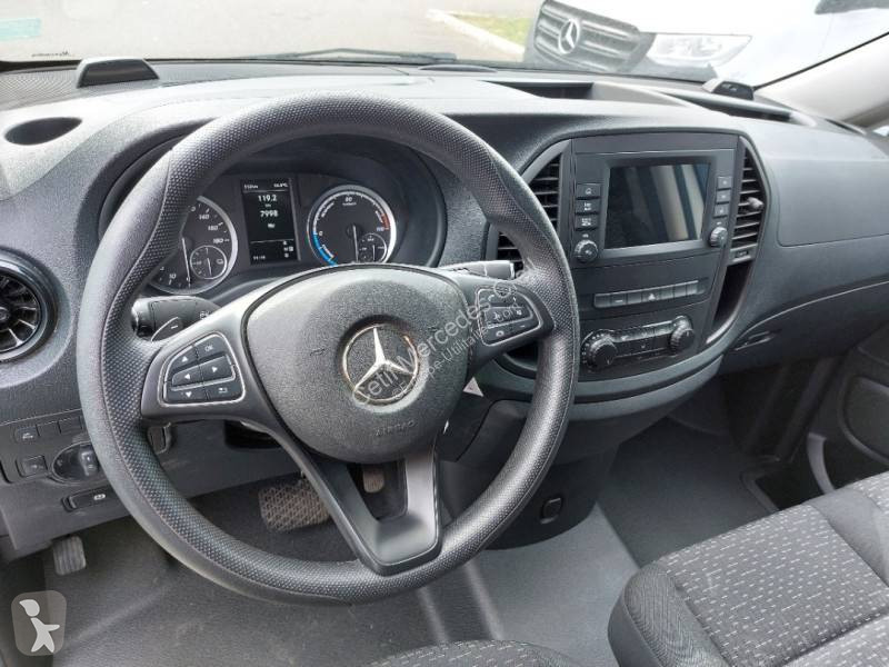 عربة نفعية Mercedes
