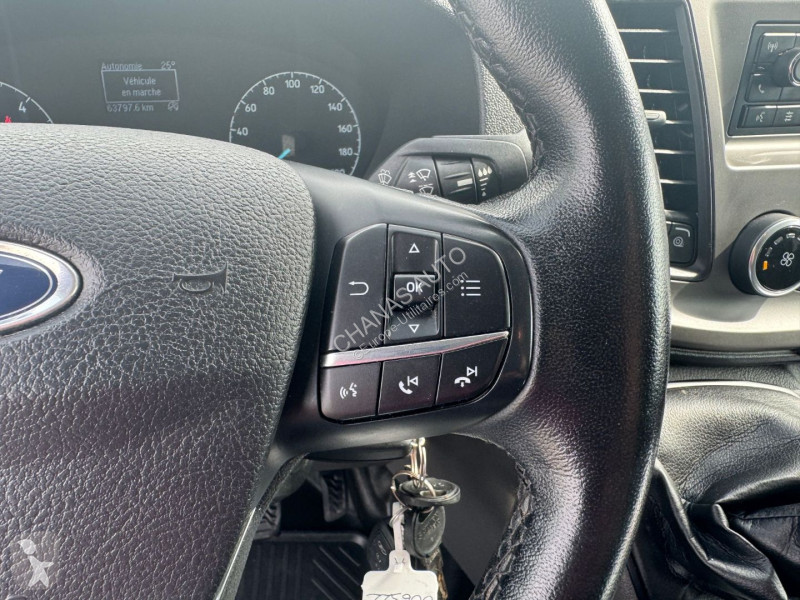 Véhicule utilitaire Ford 320 L1H1 2.0 TDCi 130...