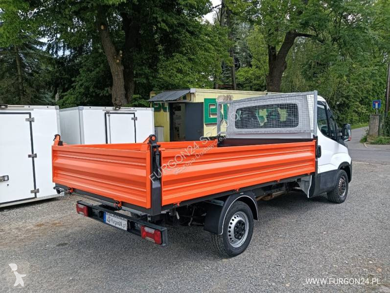 Samochód dostawczy Iveco