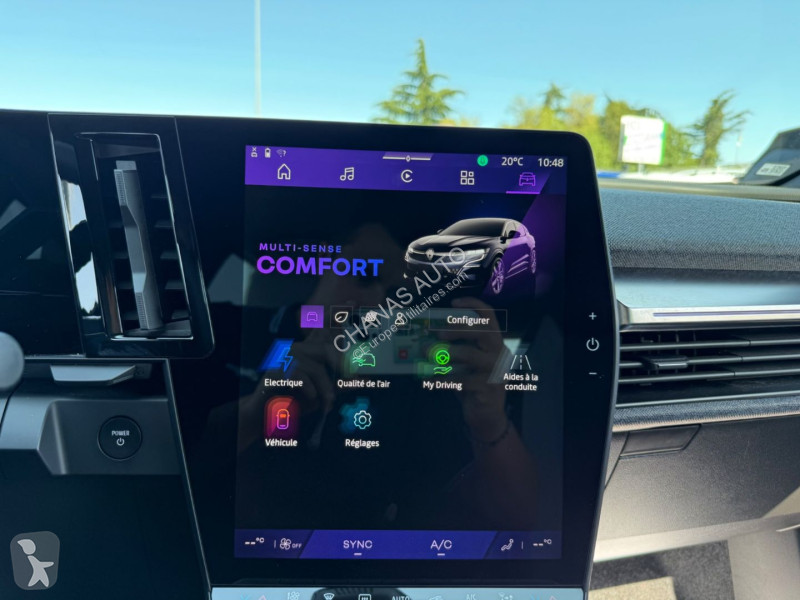 Véhicule utilitaire Renault E-tech 220 ch Techno