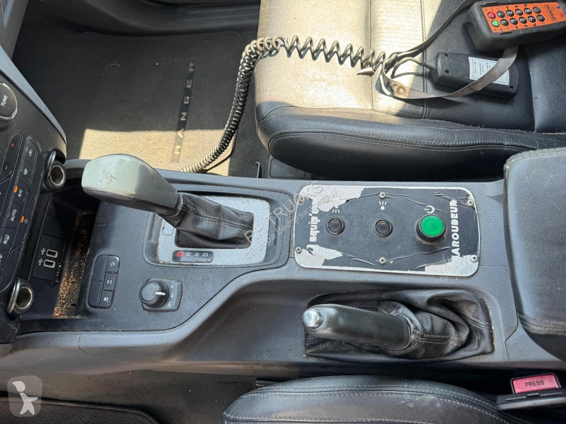 Ford 4X4 TOW TRUCK + WINCH + REMOTE - EURO 6!...
