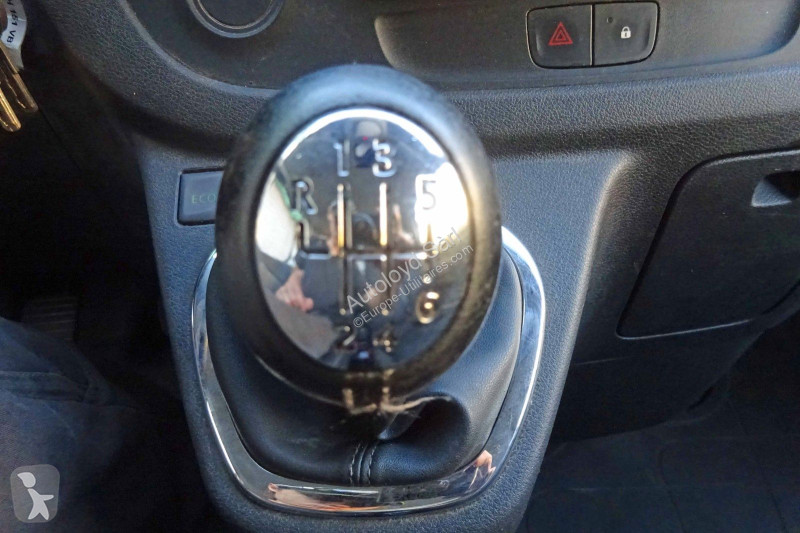 عربة نفعية Renault TRAFIC 1,6 DCI 95 L1H1