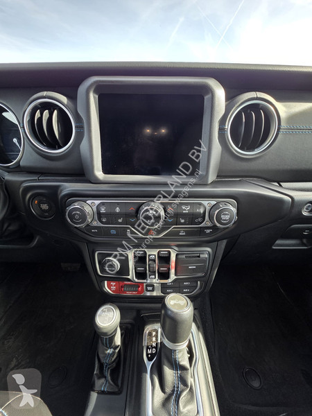 Samochód dostawczy Jeep 4XE Rubicon -...