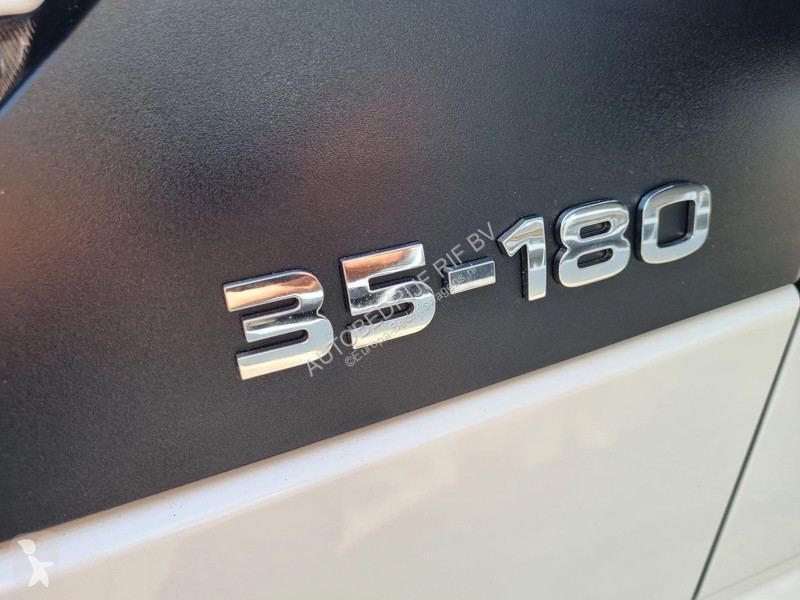 Samochód dostawczy Iveco 35C18 3.0D L2H2 DC...