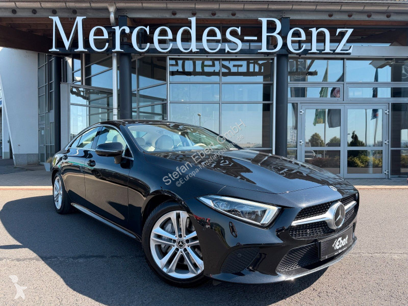 Samochód dostawczy Mercedes 450...