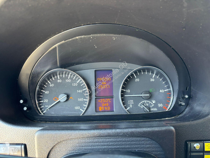 Samochód dostawczy Mercedes 519 CDI 4x4...