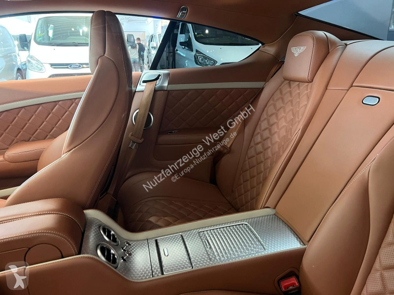 Samochód dostawczy Bentley 6.0 W12 Speed 4WD...