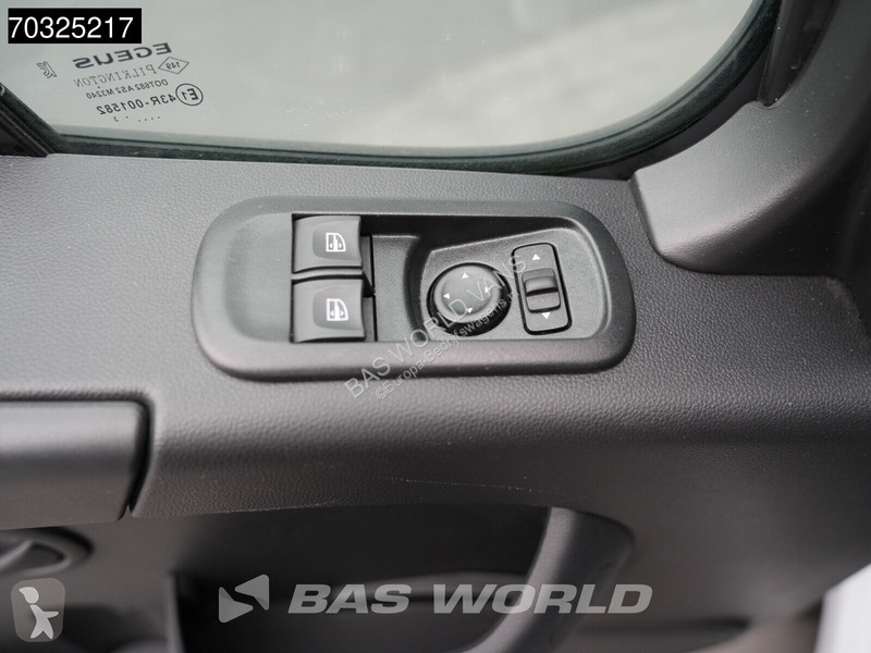 Furgoneta Renault L3H2 LED Airco Cruise...