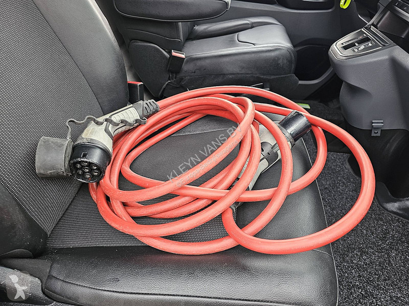 Furgoneta Peugeot L2 75kWH 330Km WLTP e