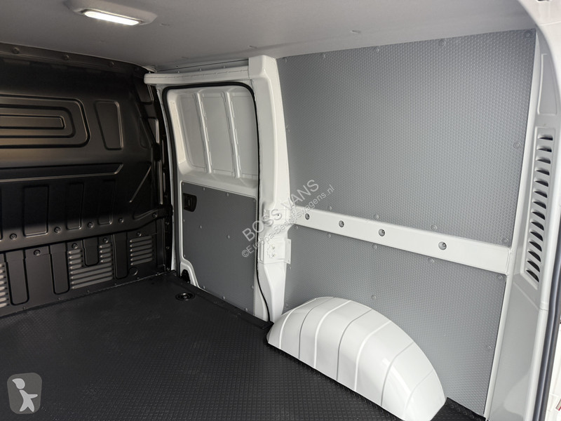 Furgoneta Maxus 50 kWh 122PK Nieuw! L1 SWB...