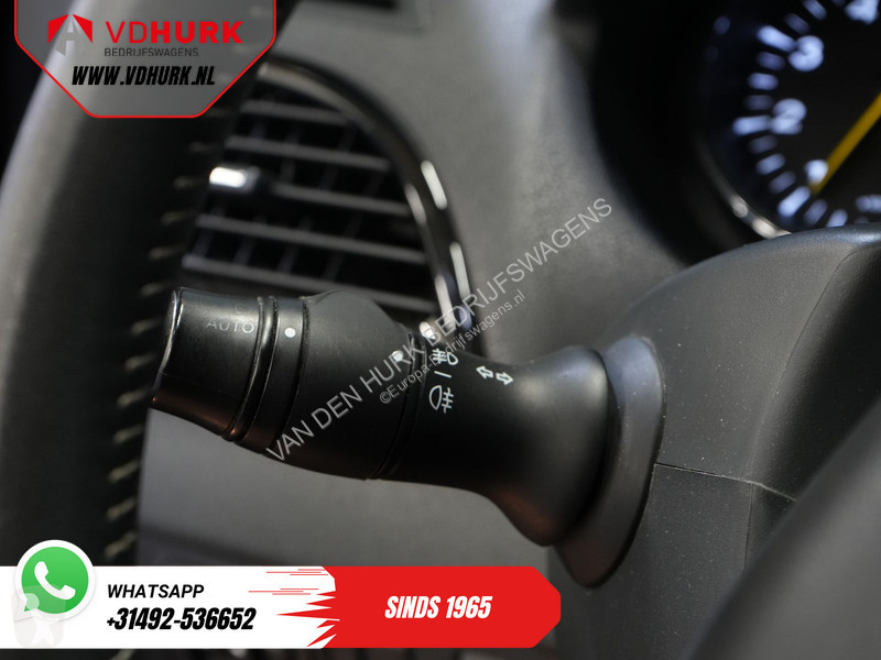 Samochód dostawczy Renault Estate 1.5 dCi Bose/...