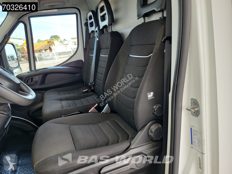 Furgoneta Iveco 72C18 3.0L Automaat Bakwagen...