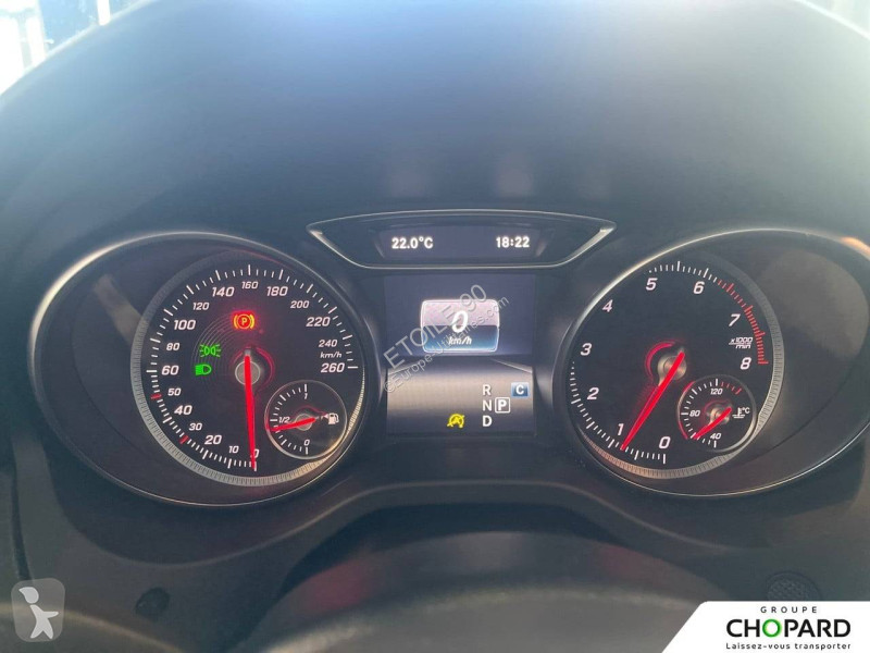 Samochód dostawczy Mercedes GLA 180 7-G DCT
