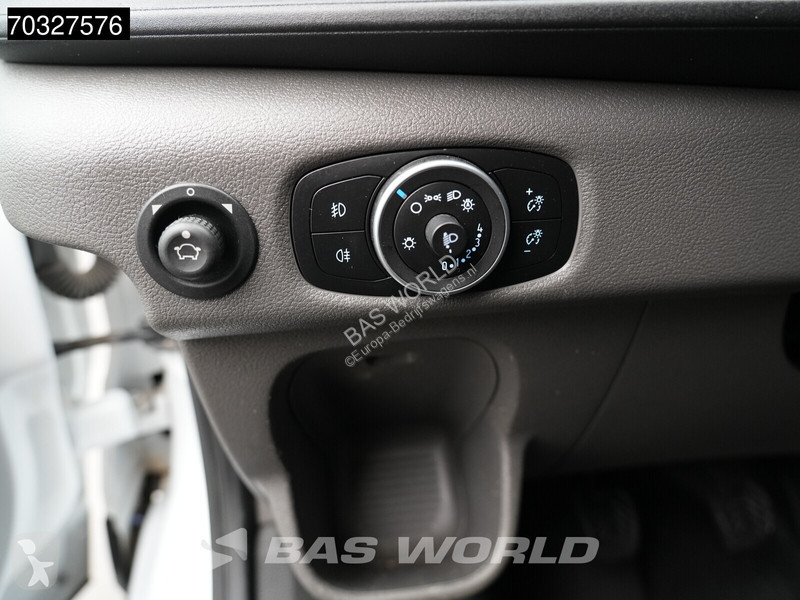 Autoutilitară Ford 130pk Dubbel Cabine L3H2...