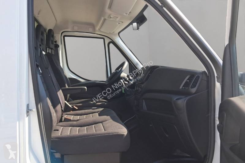 Furgoneta Iveco