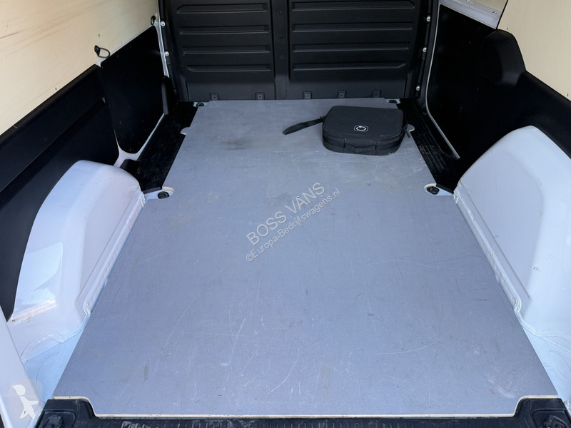 Furgoneta Mercedes 112 51kWh L2 284 WLTP 97.9%...