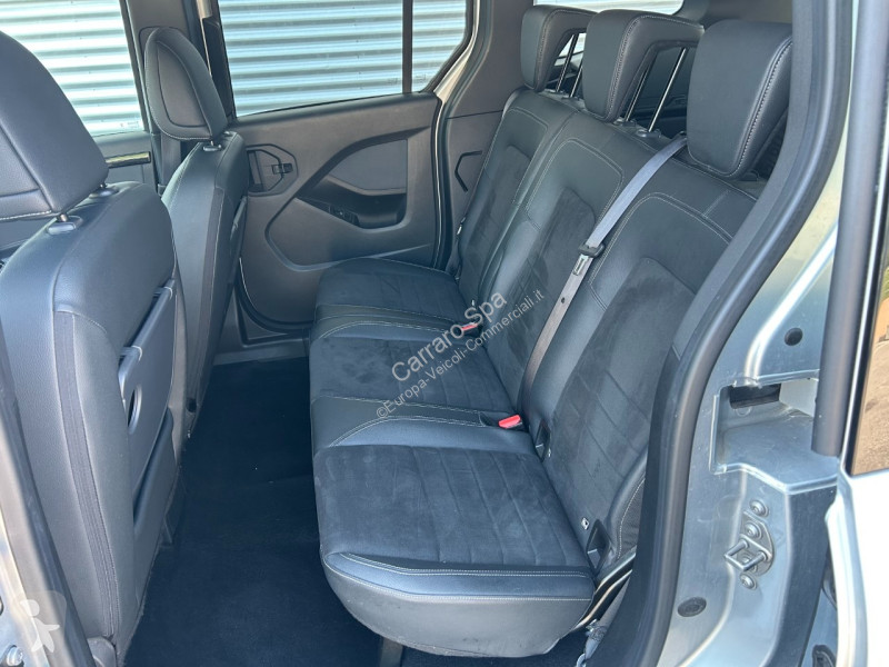 عربة نفعية Mercedes Classe T Long - W420