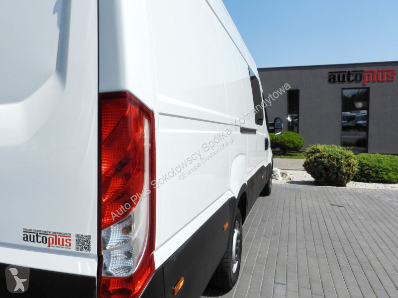 Samochód dostawczy Iveco 35S16 DAILY