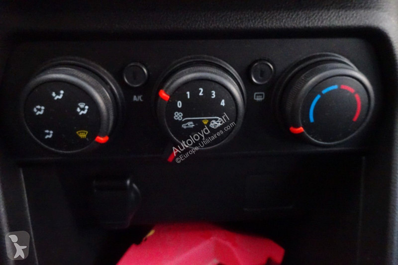 عربة نفعية Dacia SANDERO 1.0 TCE 100