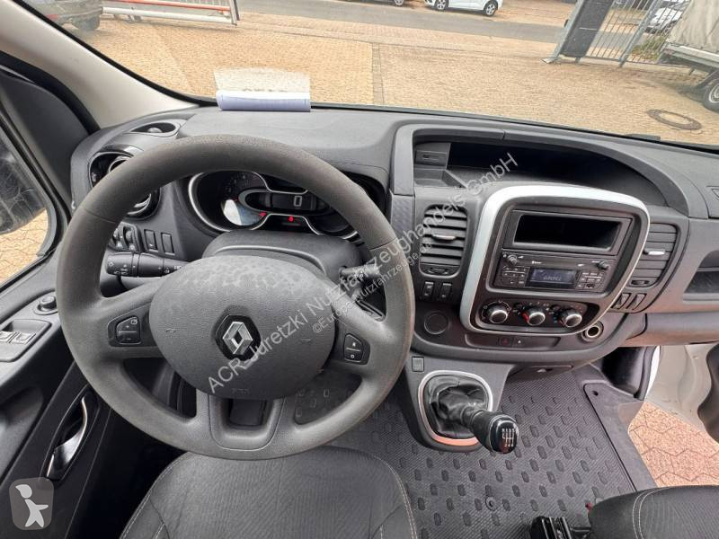 Samochód dostawczy Renault