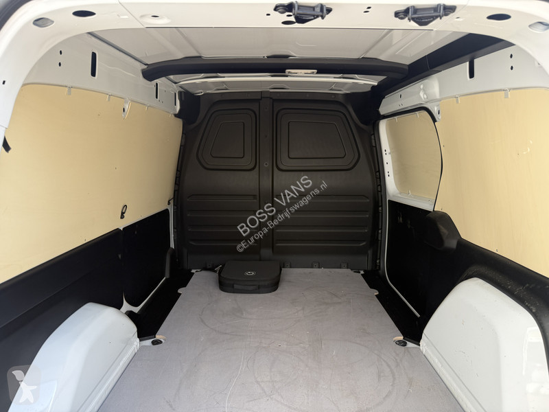 Furgoneta Mercedes 112 51kWh L2 285 WLTP 98,1%...