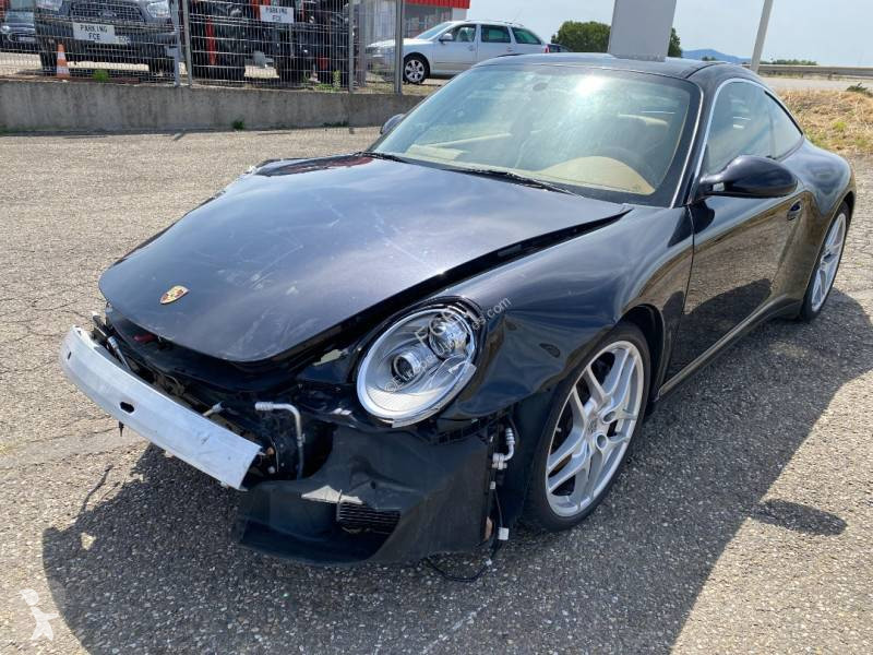 Véhicule utilitaire Porsche
