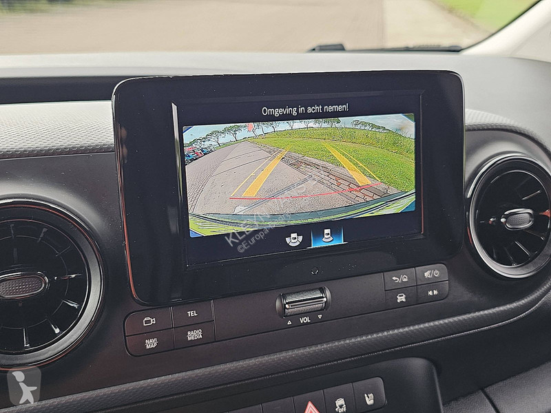 عربة نفعية Mercedes 51kWh L1 290Km WLTP e