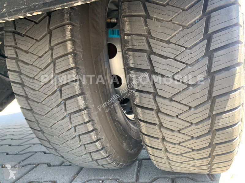 Furgoneta Iveco 70C18H PRITSCHE 4,80m x 2,35mB AHK
