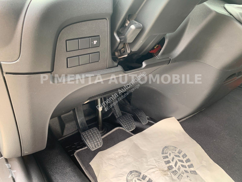 Furgoneta Iveco 70C18H PRITSCHE SIEBD KISTE...