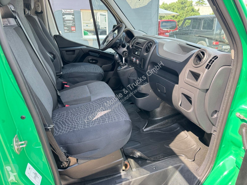 Véhicule utilitaire Renault III DoKa Pritsche...
