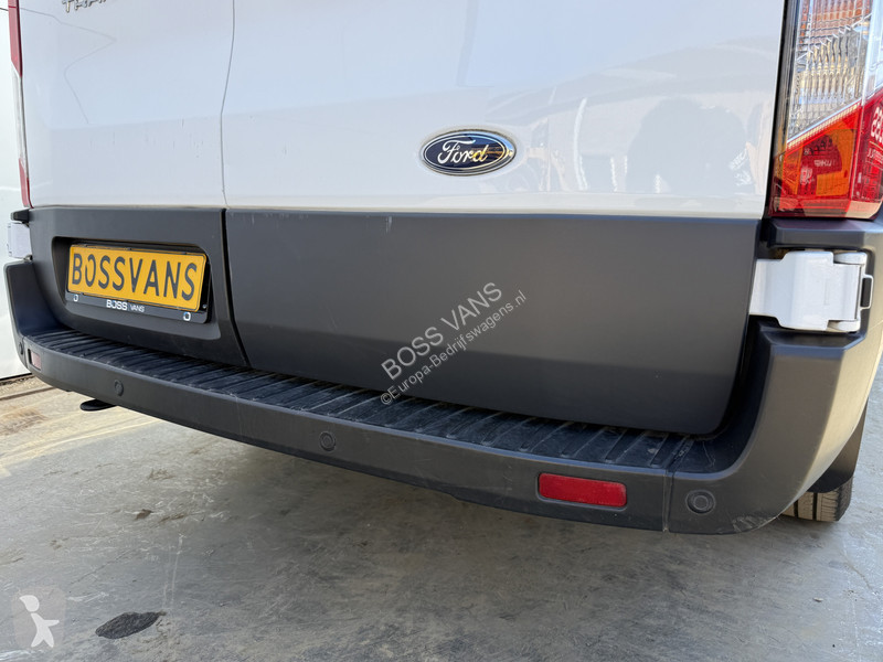 Véhicule utilitaire Ford 2.0 TDCI 130PK L3H2...