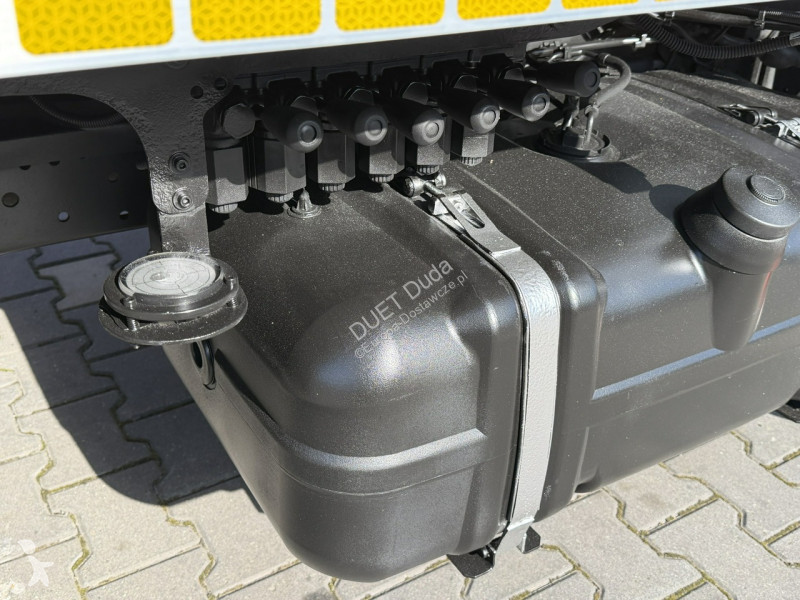 Furgoneta Nissan