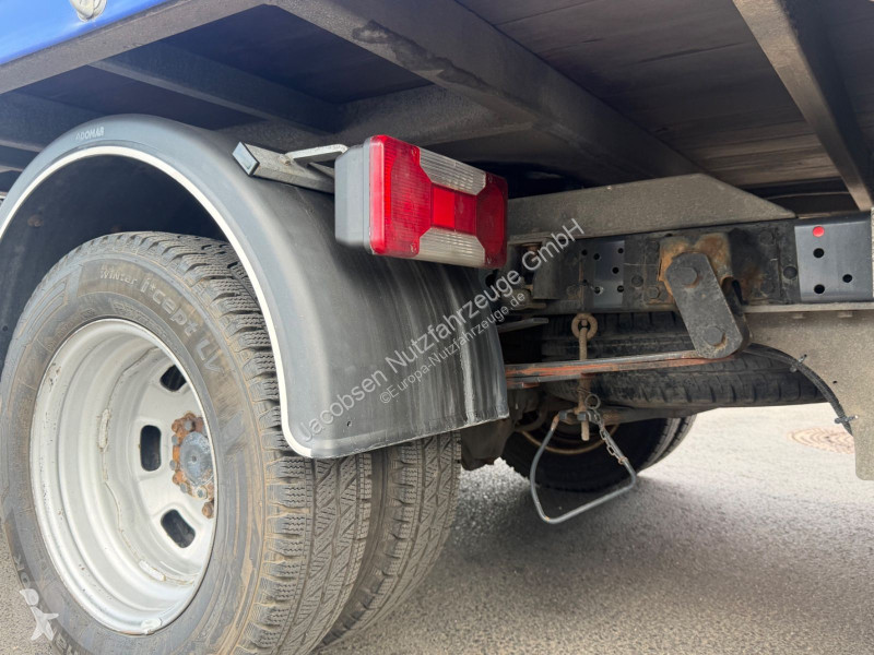عربة نفعية Iveco 40c17 + Veldhuizen P33-2...