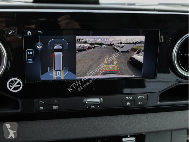 Коммерческий автомобиль Mercedes Sprinter 317...
