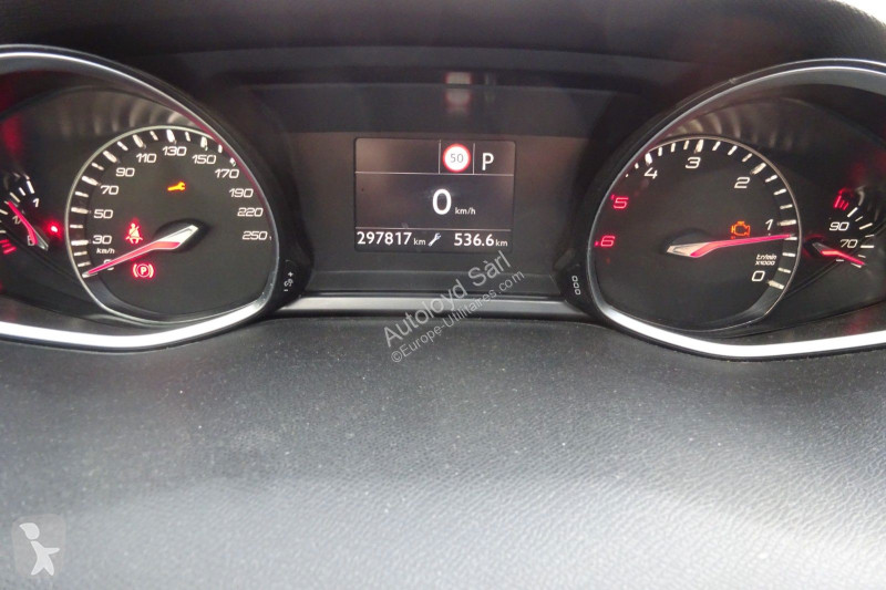 Véhicule utilitaire Peugeot BREAK 1,5 HDI 130 BVA