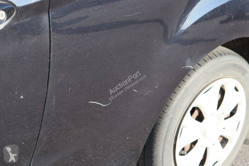 عربة نفعية Ford